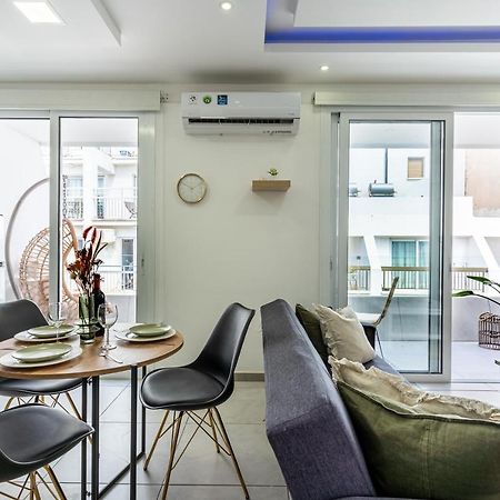Beach Daze 1-Br Apt By Finikoudes Beach 拉纳卡 外观 照片